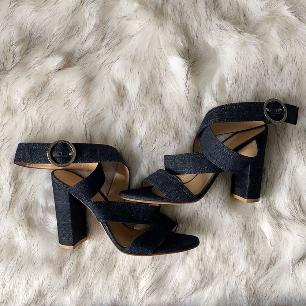 GIANVITO ROSSI STRAPPY BLUE DENIM HEELS/SANDALS…SIZE 39/8.5